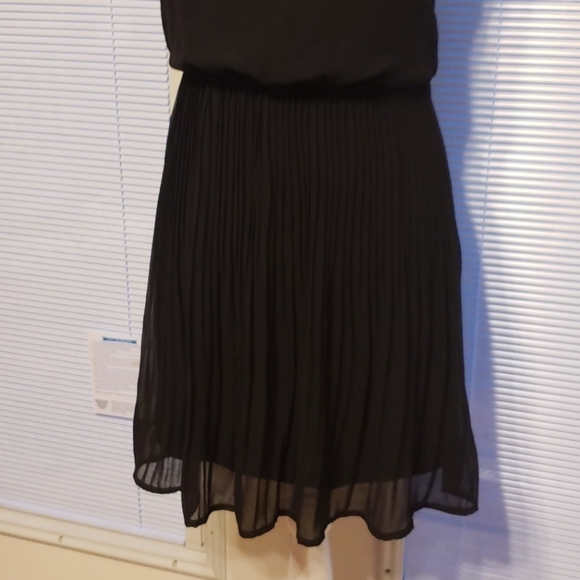 Guess Evening Dress - Absolutely Gorgeous - Picture 3 of 8